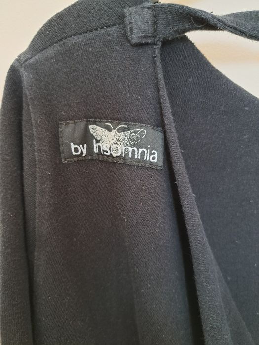 Sukienka czarna z dekoltem na plecach by Insomnia M-ka