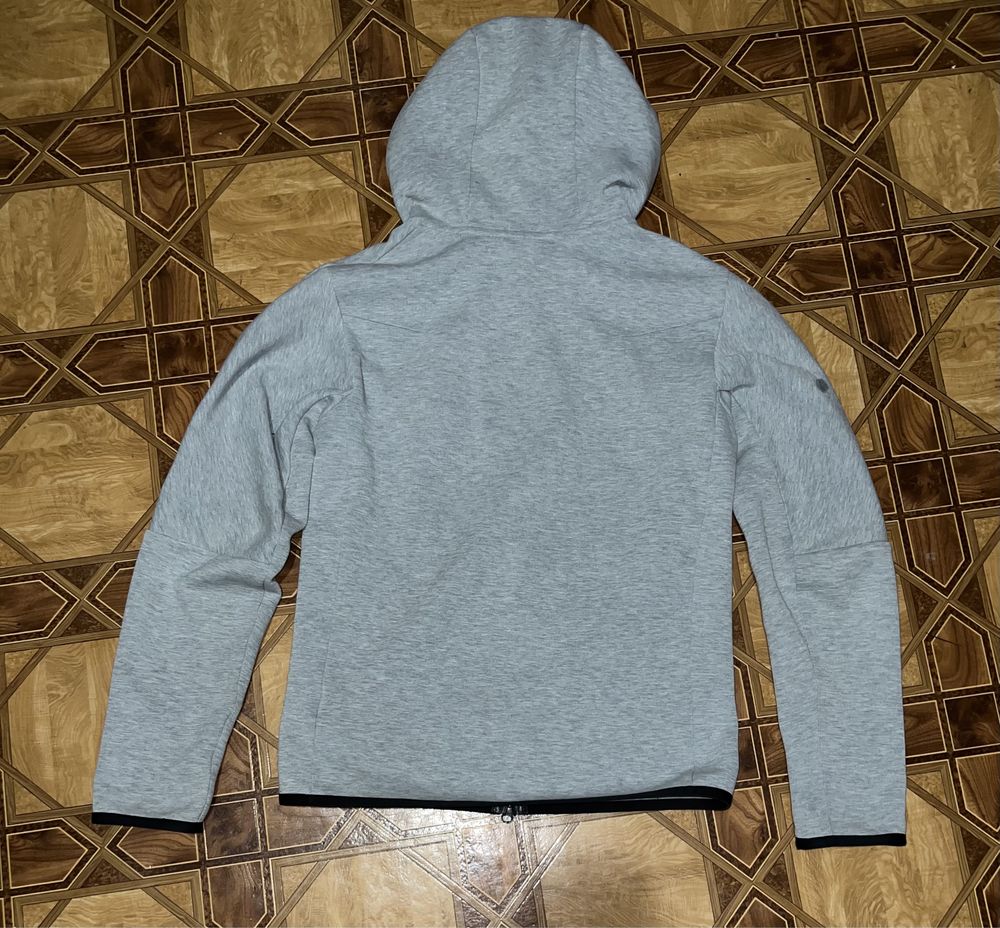 Кофта Tech Fleece серый