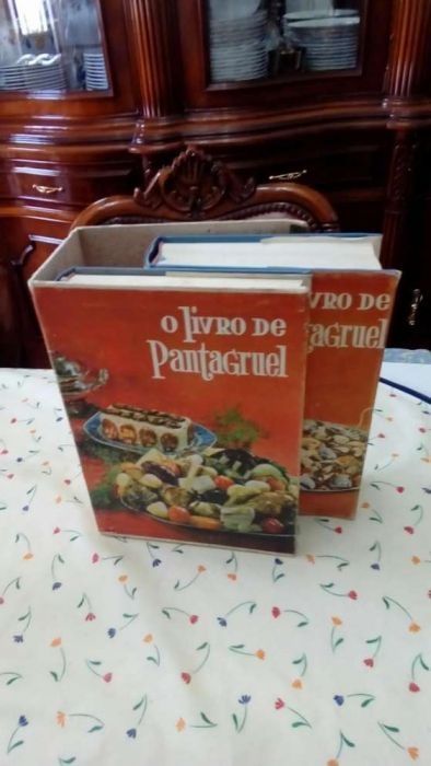 O Livro de Pantagruel, livros de culinária com 2 volumes