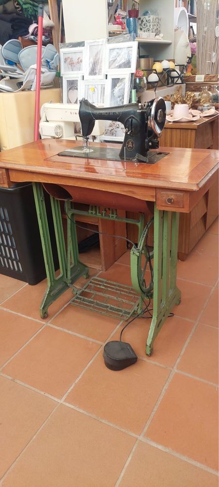 Maquina de costura