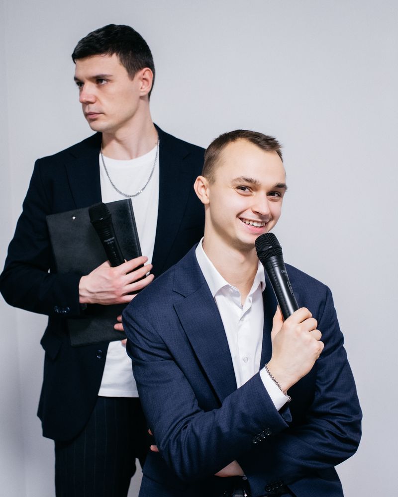 Музикант та ведучий на ваше свято , корпоратив , весілля !!!