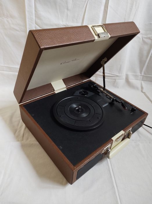 LENCO TT-33 Gramofon walizkowy orzech skóra plus 5 płyt winylowych
