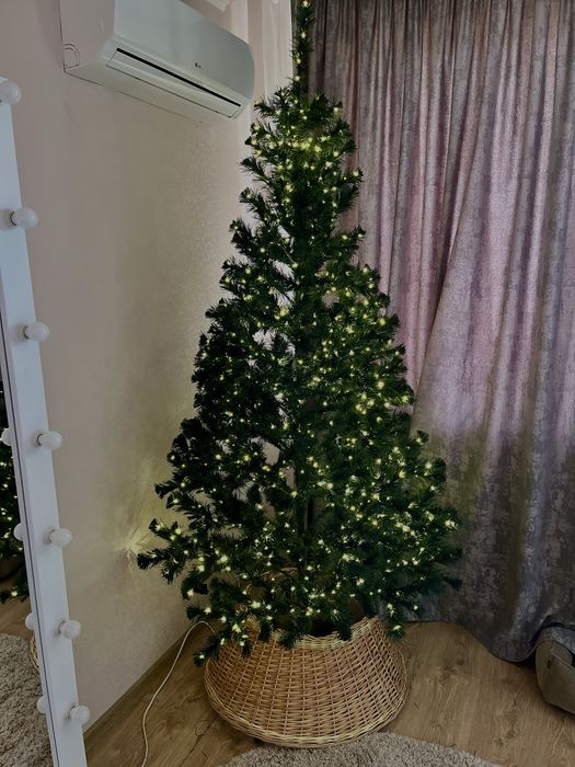 Ялина штучна «Казка» 2.3 м. зелена в коробці
