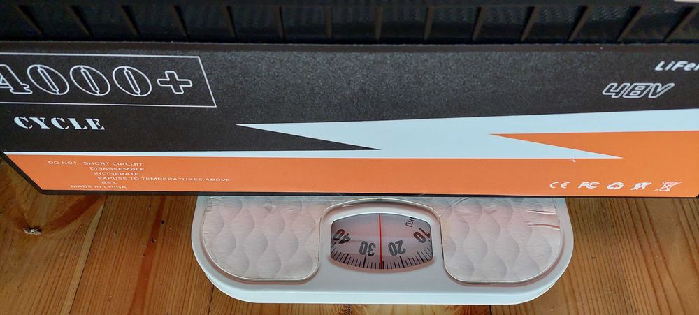 Magazyn energii Lifepo4 48V 11kWh BMS 300A