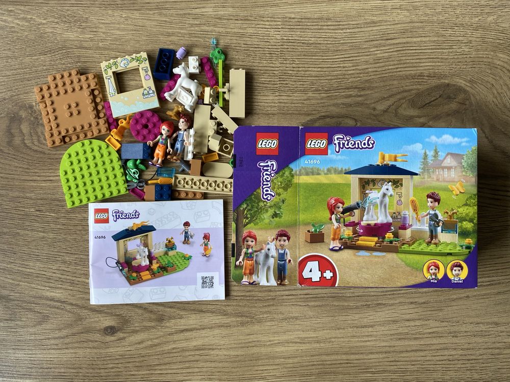 Klocki Lego Friends 41696, Kąpiel dla kucyków w stajni