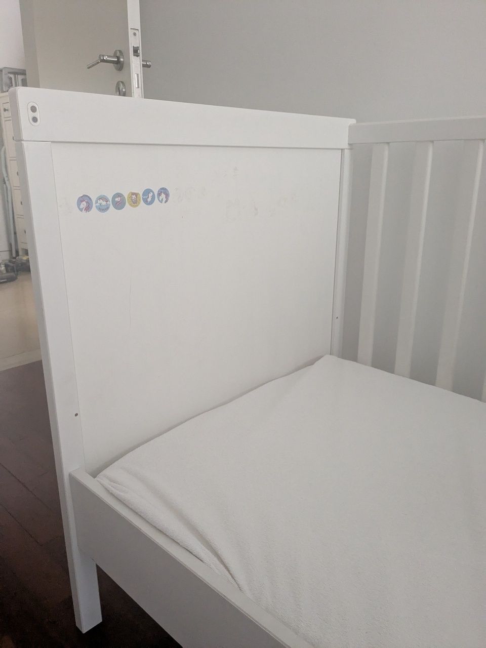 Berço IKEA sundvik