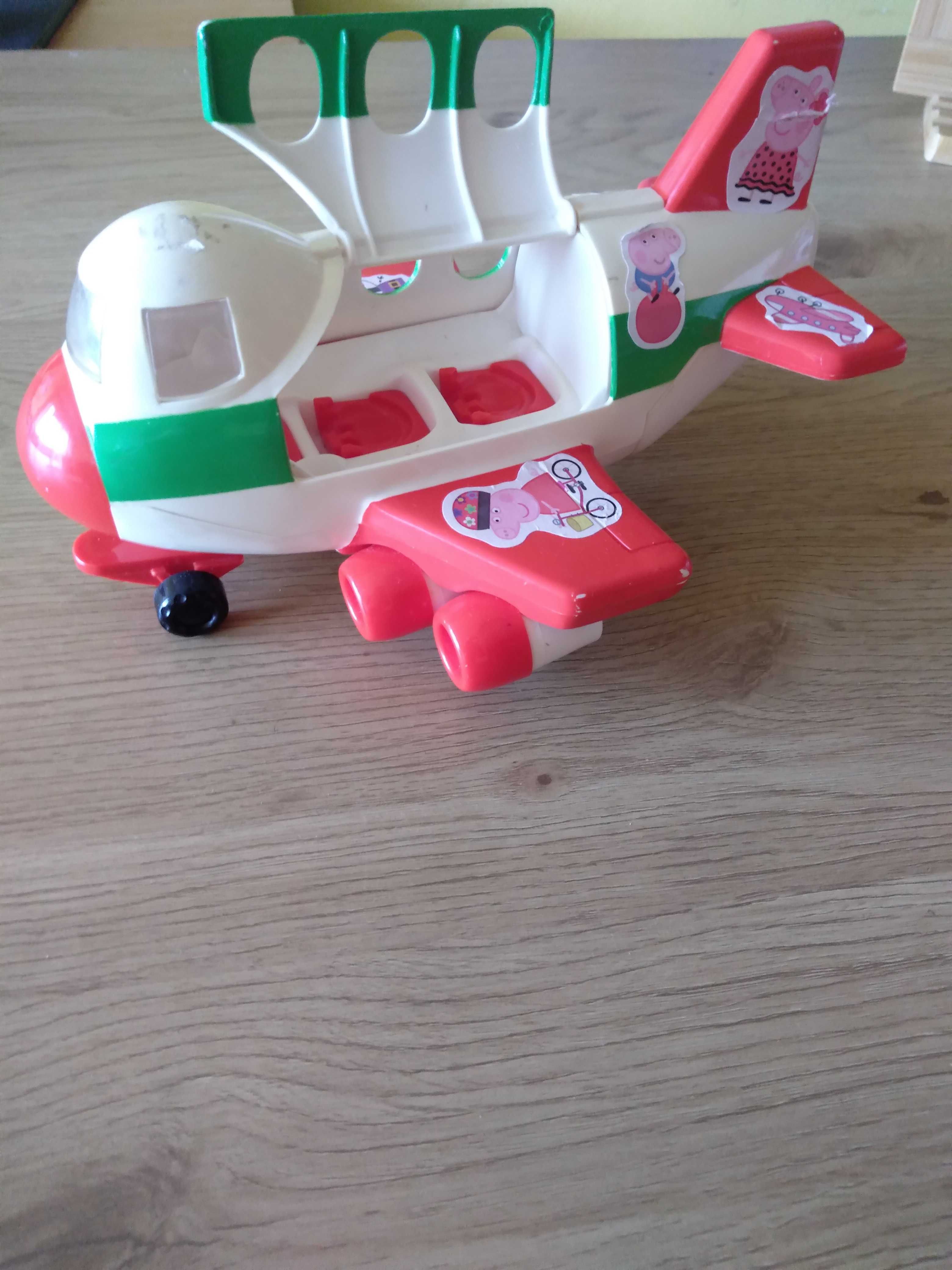 Samolot dziadka świnki Peppa pig