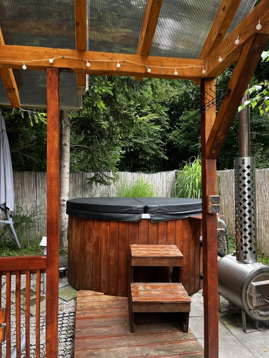 Domek w Żywcu nad jeziorem z basenem/balią