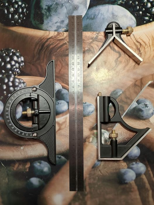 Багатофункціональний кутовий вимірювач 30 см 3 в 1 з транспортиром!