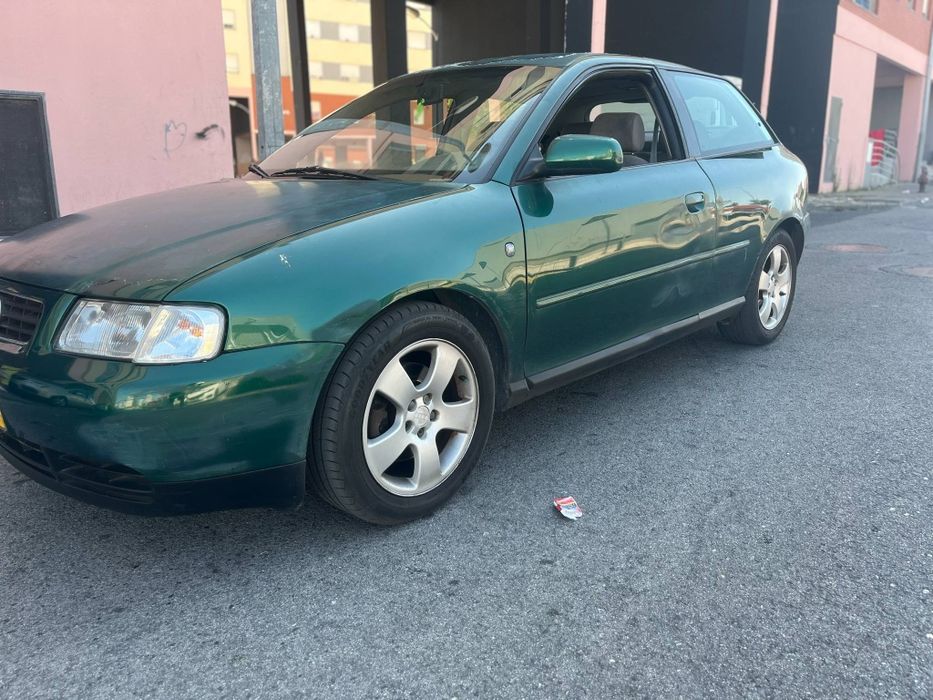Audi A3 impecável