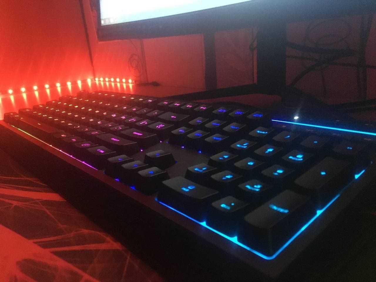 Мембранная игровая клавиатура HyperX Alloy Core RGB