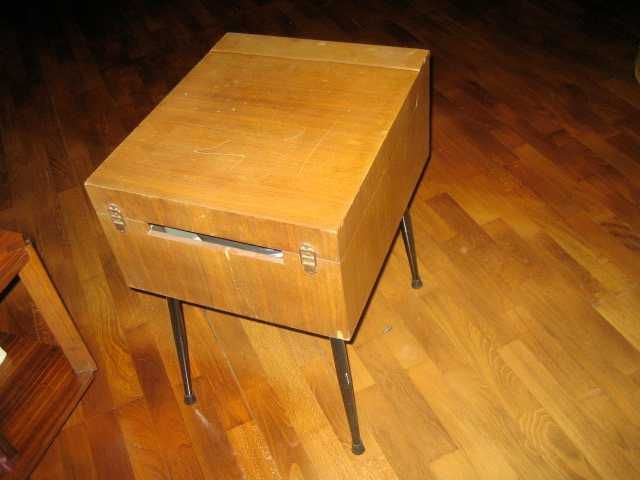 Vendo gira-discos antigo da marca Bell Telephone