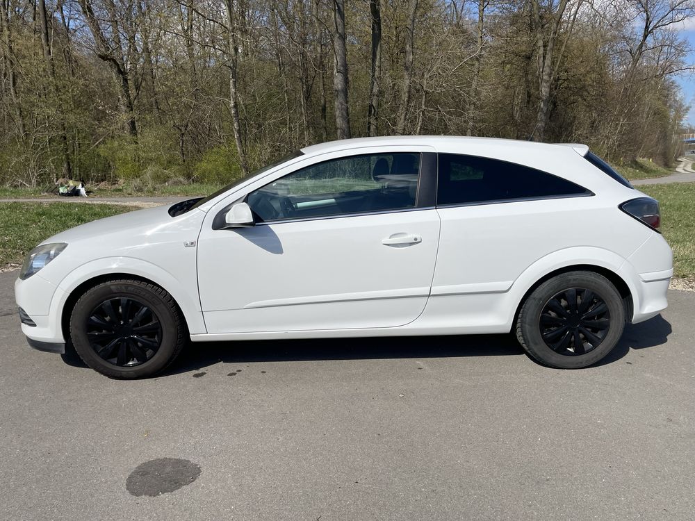 Opel astra H GTC 1.4EcoTec
