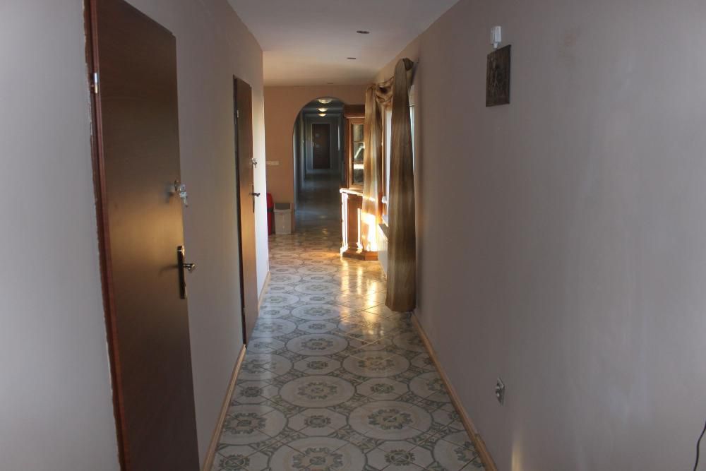 Hostel pokoje z łazienkami  tv lodówki  parking wi-fi