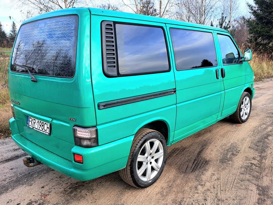 Caravelle T4 2.5 tdi klima 9 osobowy