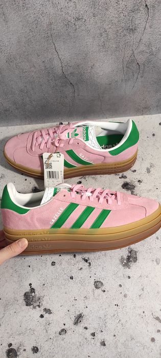 Оригінальні кросівки Adidas Gazelle IE0420 42.5р