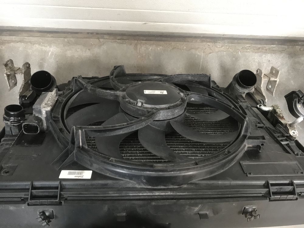 Pas przedni belka chłodnice kompletny BMW f20 f21 f22