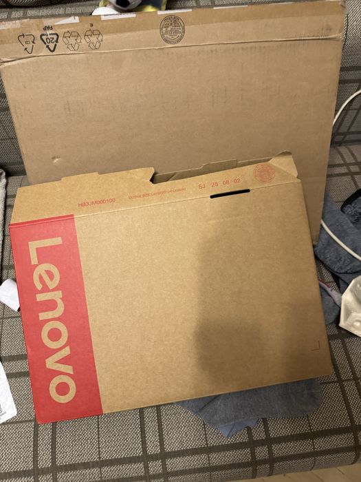 ThinkPad E14 6-го покоління (AMD)