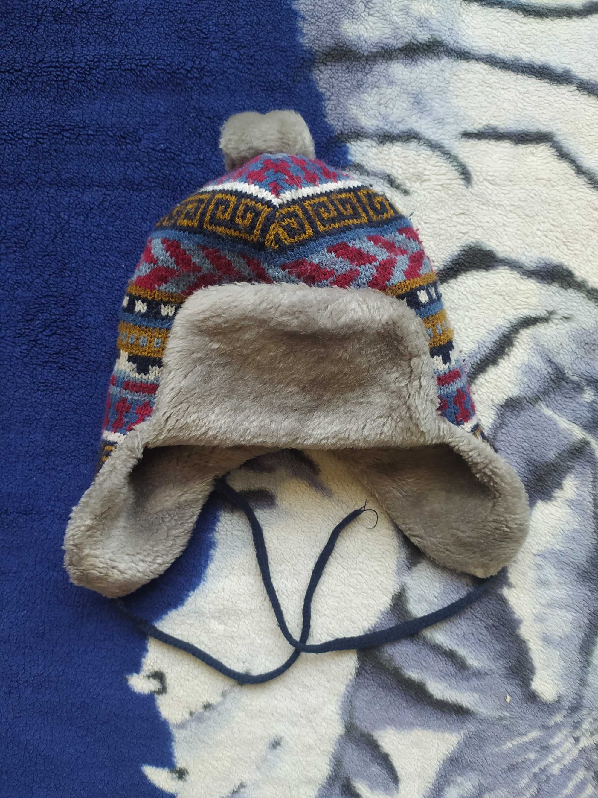 Варежки, перчатки (3-6), шапка теплая 3-4