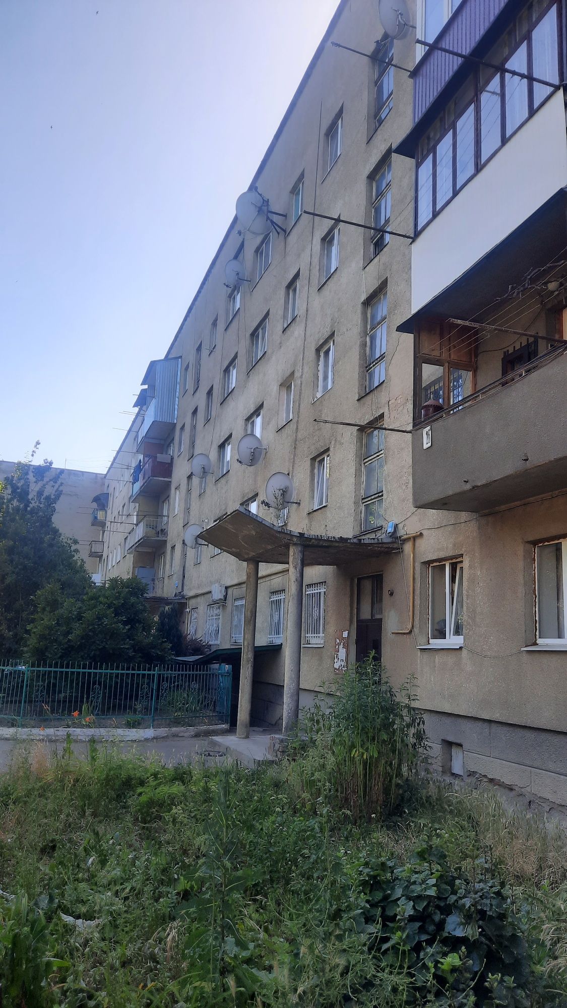 Продам 1 кімнатну квартиру вул. С .Стрільців