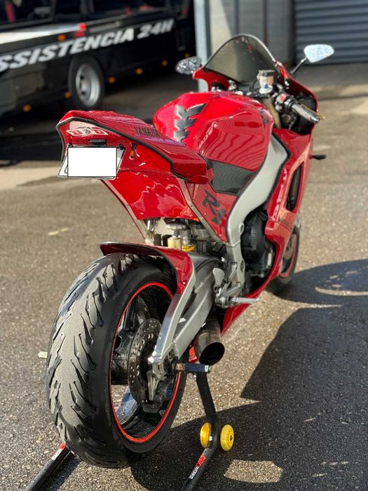 YAMAHA YZF R1 1000