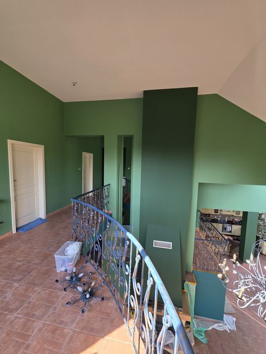 Usługi remontowe wykończeniowe - malowanie natryskowe, szpachlowanie