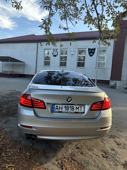 Продам BMW F10 2014 год.