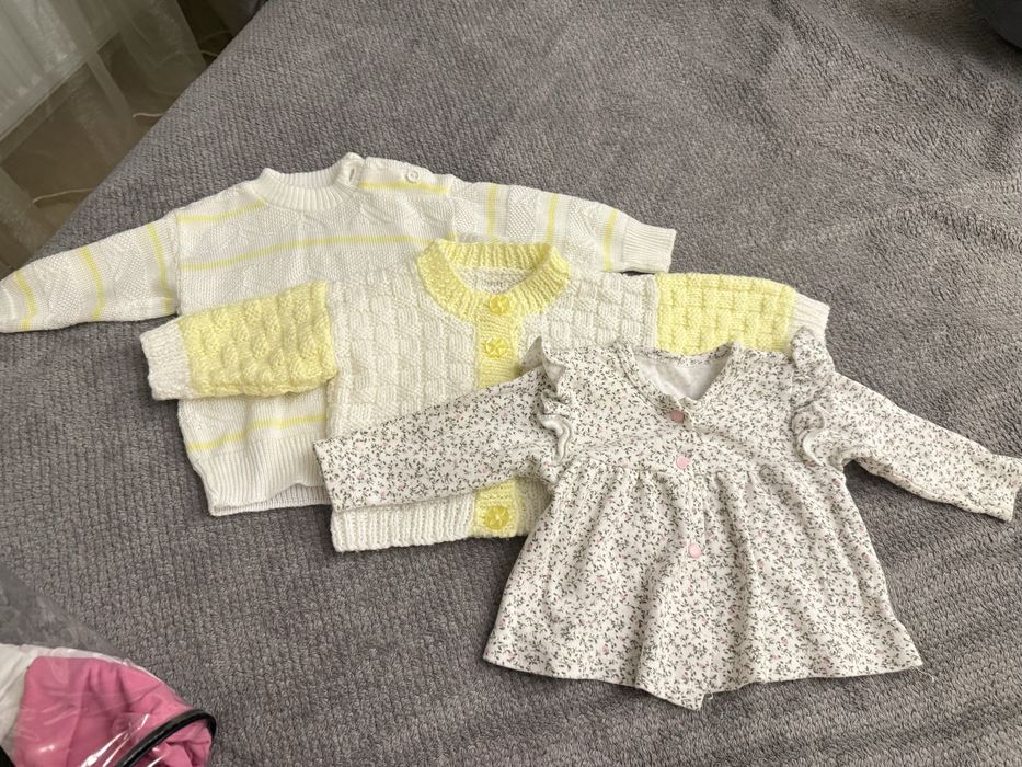 Віддам речі на дівчинку