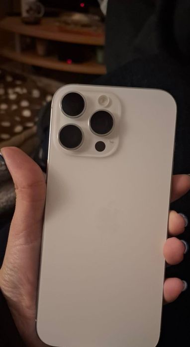 iPhone 16 Pro max