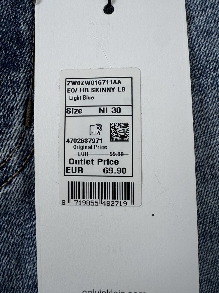 Джинсы Calvin Klein Jeans