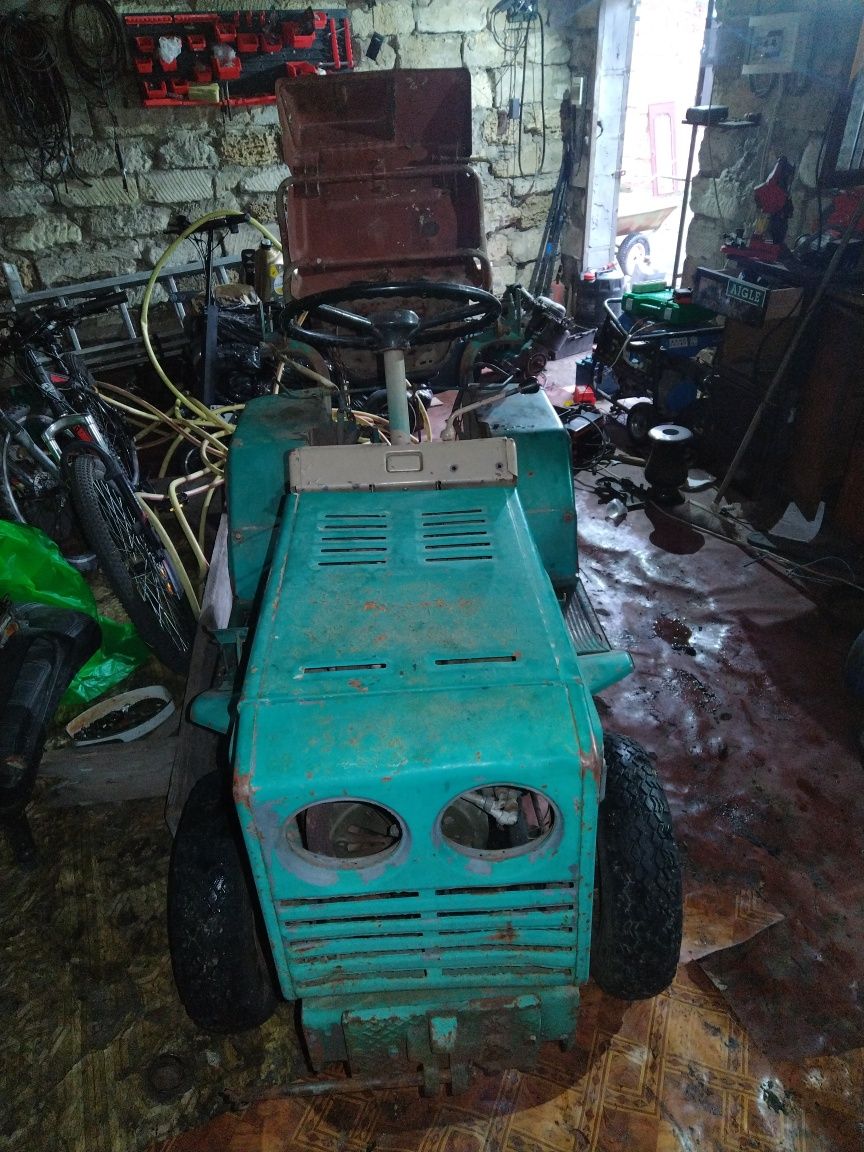 Продам трактор в нормальному состоянії