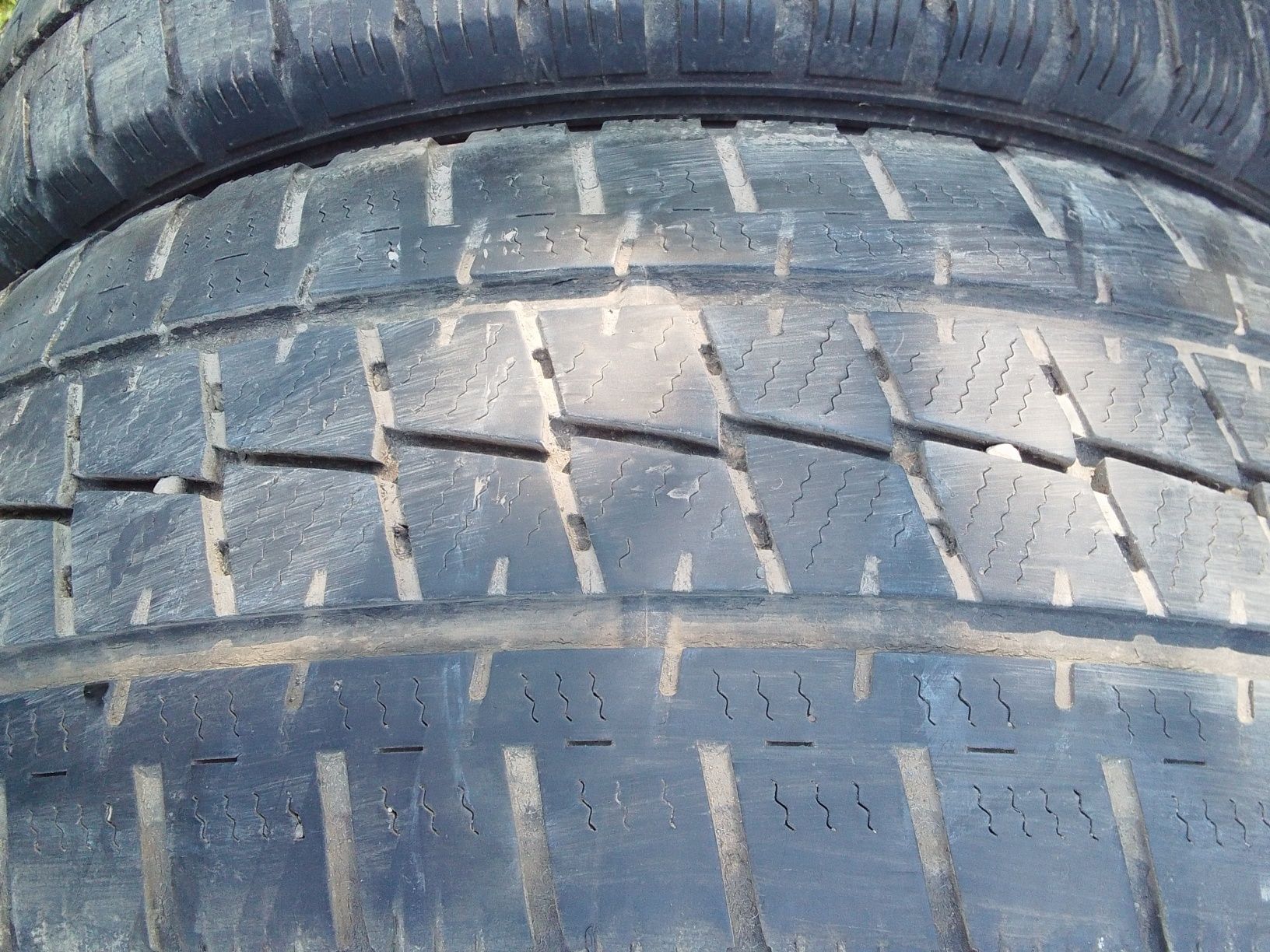 2 Opony wielosezonowe 215/65r16C FALKEN 2021r 6.5mm