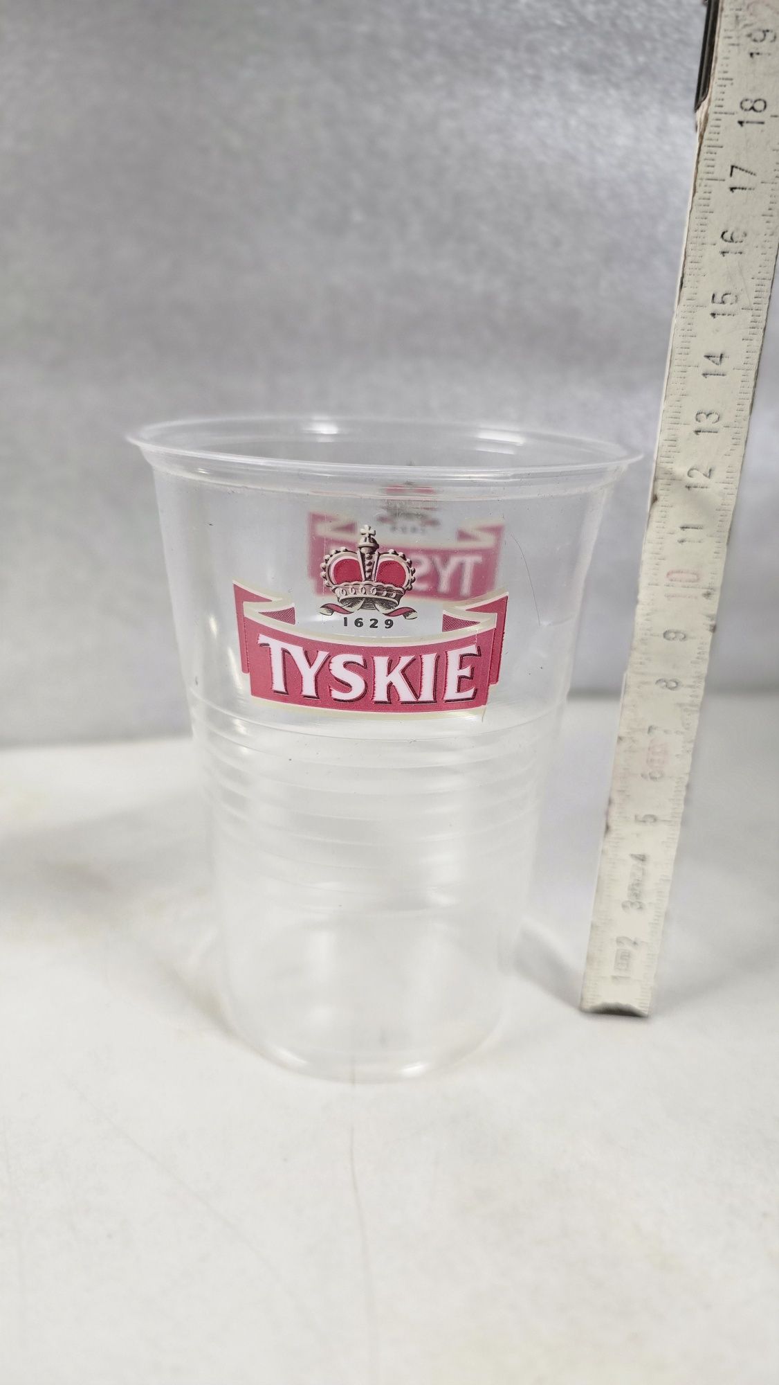 Kubki jednorazowe 400 ml/Do piwa/Napojów/Na sadzonki