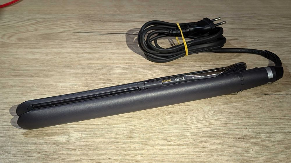 Випрямляч для волосся BaByliss ST387E