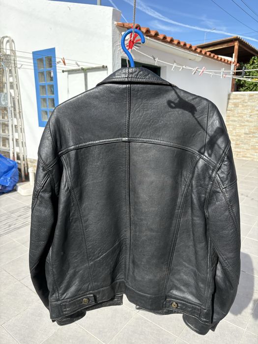 Casaco de cabedal preto M