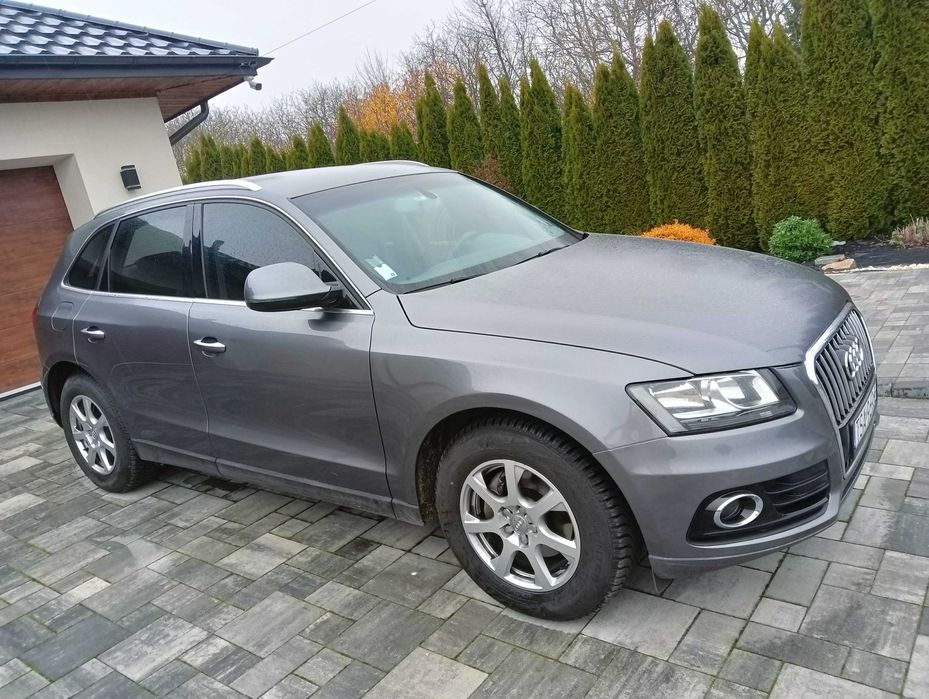 sprzedam Audi Q5