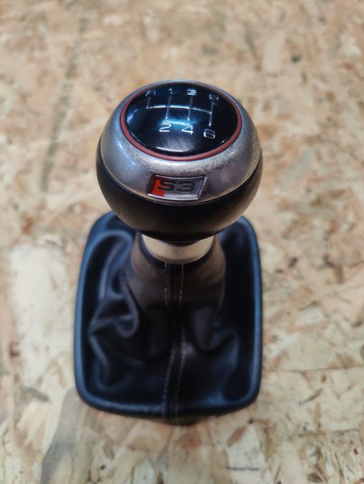 Gałka mieszek zmiany biegów Audi S3 8p manual