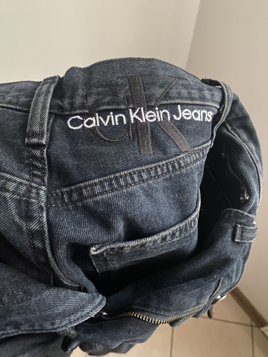 Jeansy z wysokim stanem Calvin Klein Jeans