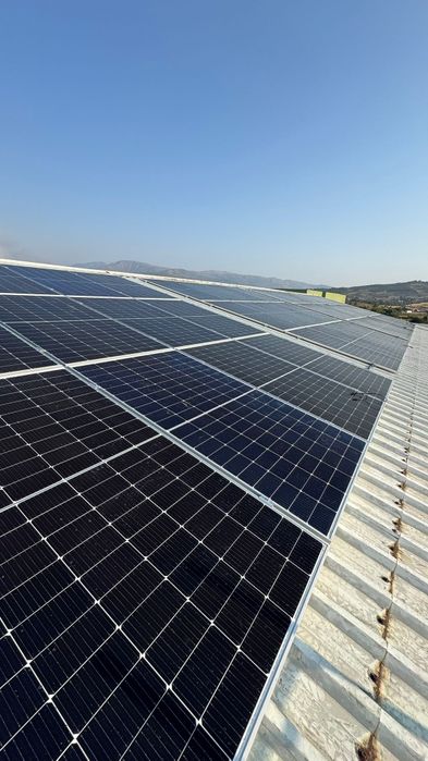 Instalação de painéis solares fotovoltaicos