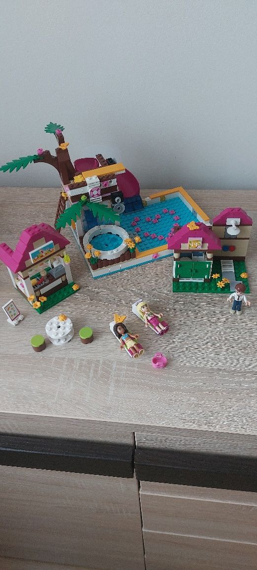 Lego friends basen