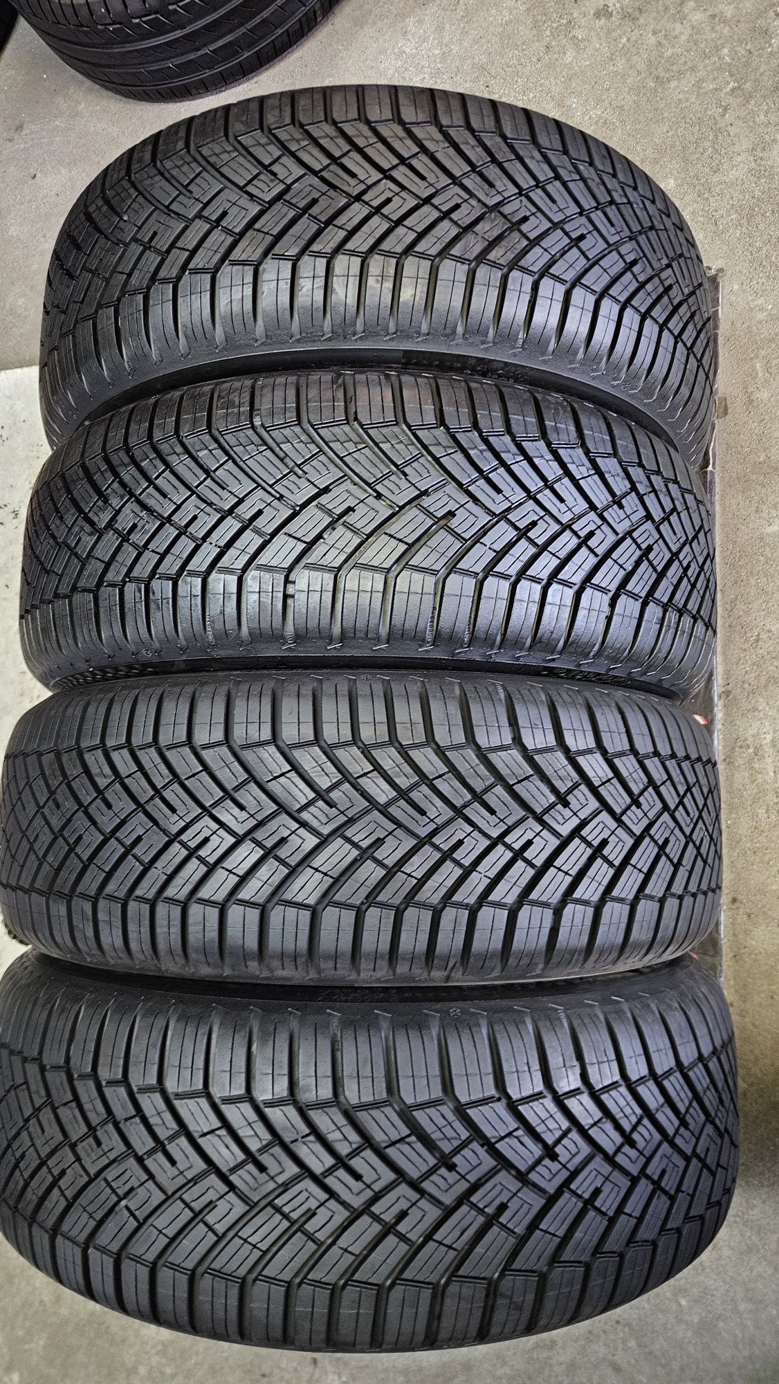 opony używane 205/55R16 Continental allseasoncontact 2