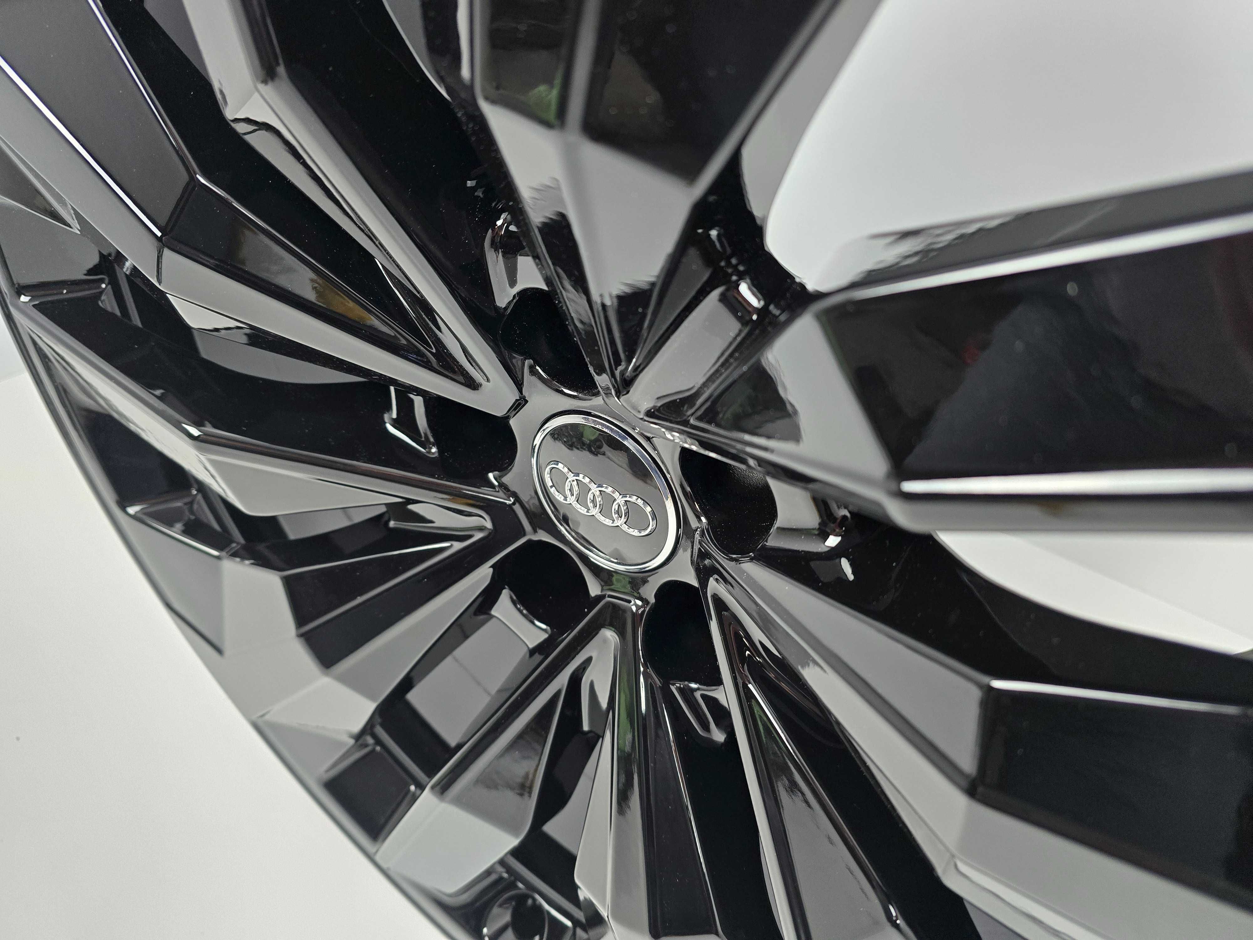 NOWE Oryginalne Felgi Audi 20" RS4 RS5 A8 Q7 SQ7 Q8 SQ8 RSQ8 E-TRON