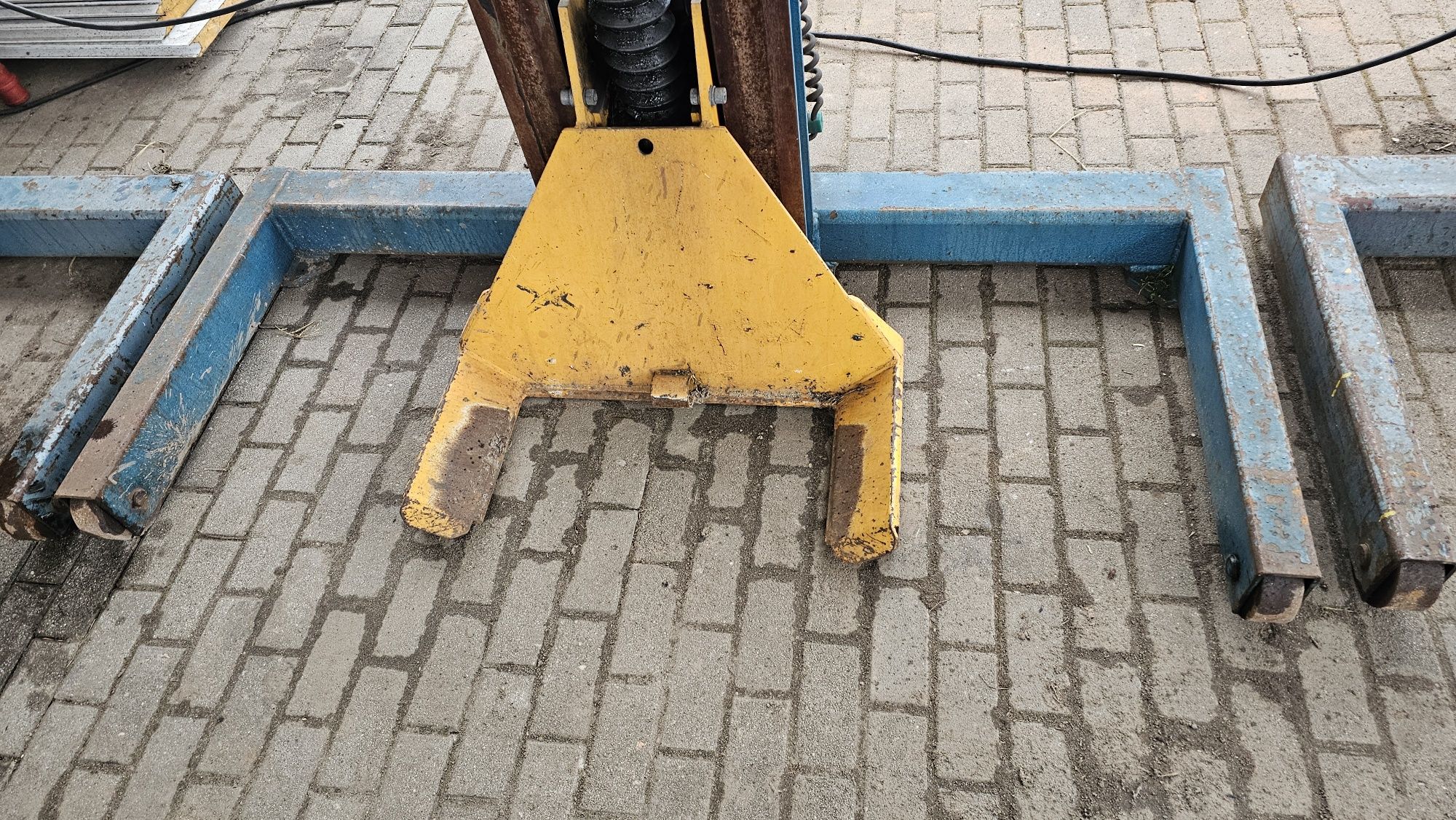 Podnośniki 30T Hywema Tir Podnośnik przemysłowe