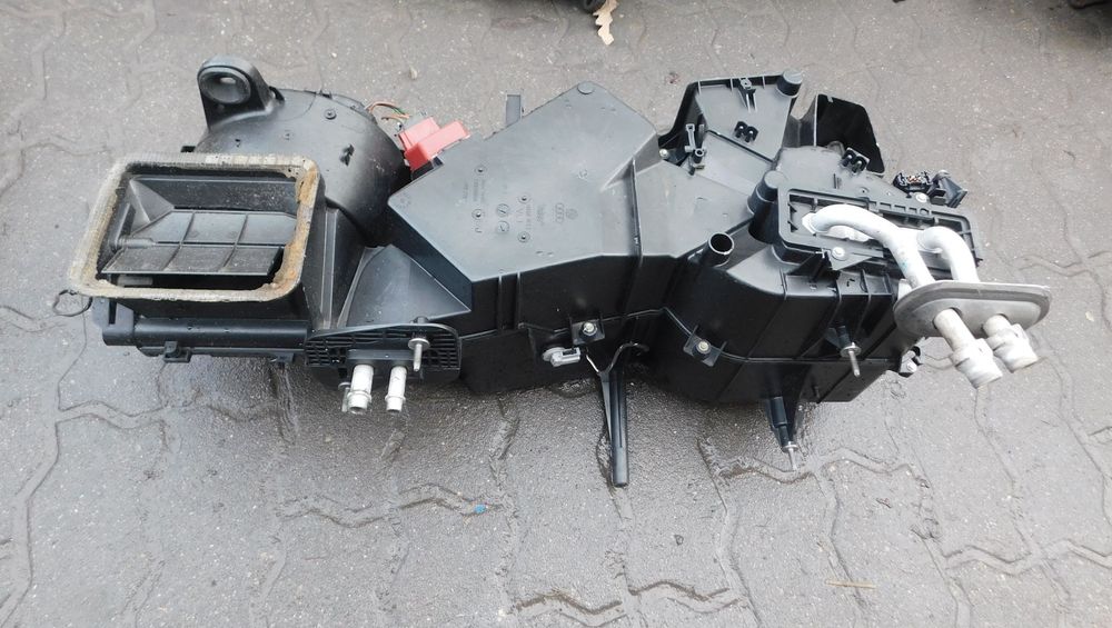 AUDI A3 GOLF IV BORA wentylator nawiewu konsola obudowa parownik nagrzewnica