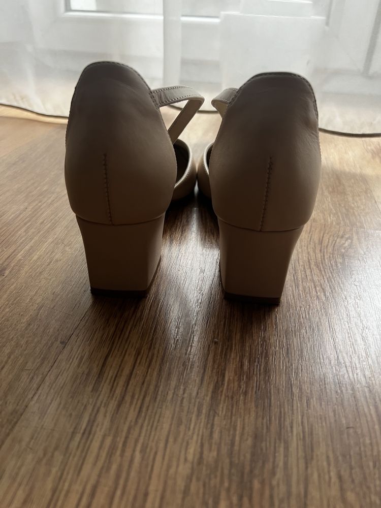 Buty ślubne, czółenka, buty na obcasie, eleganckie buty