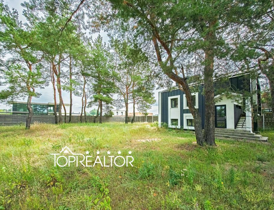 Продам сучасний будинок у селищі River park