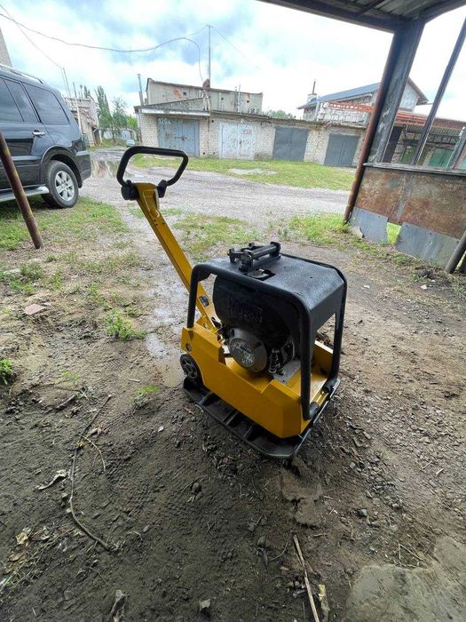 Продам виброплиту, трамбовку, вибротрамбовку AMMANN, Wacker, Bomag