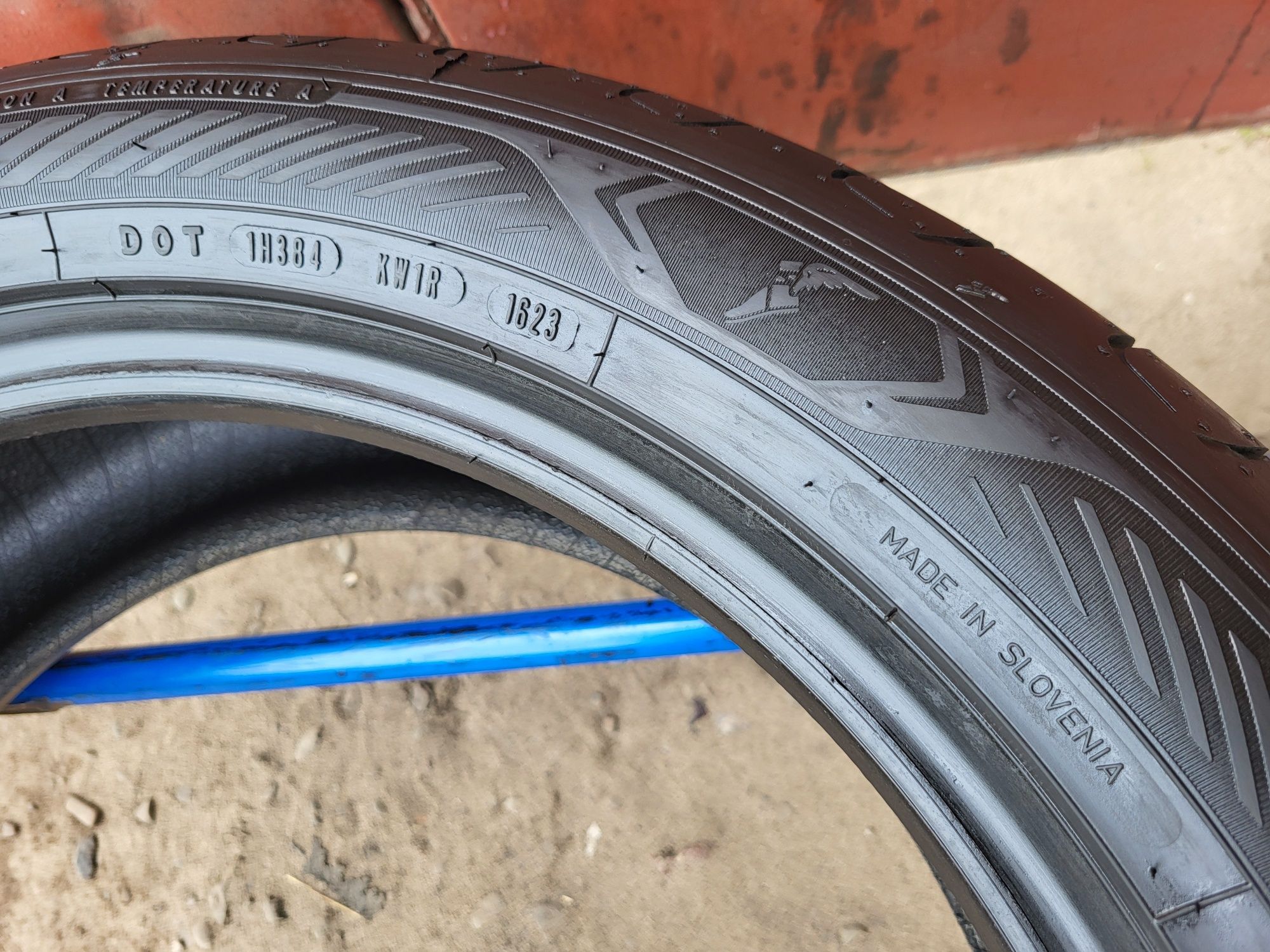 235/50/19 R19 GoodYear Efficient Grip 2 SUV 1шт літо шини