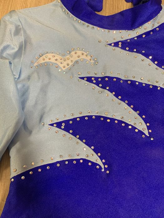 Купаьник дляхудожественной акробатики 10-11  лет