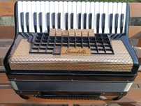 Akordeon Scandalli 120